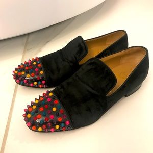 CHRISTIAN LOUBOUTIN Black Spikes Suede Cap Toe Loafers 40.5